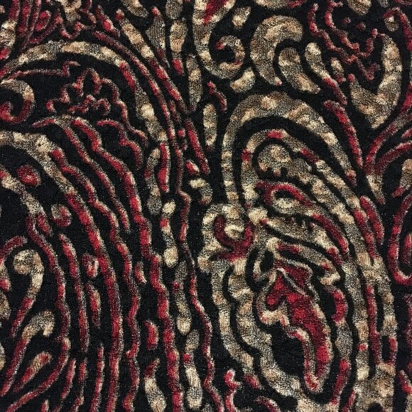 Festive Paisley Raised Texture Top - Picture 5 of 16
